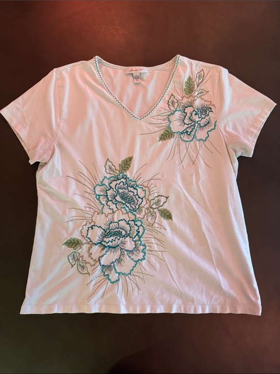 JM Collection Tops - JM Collection White V-Neck Tee with Teal Floral Embroidery